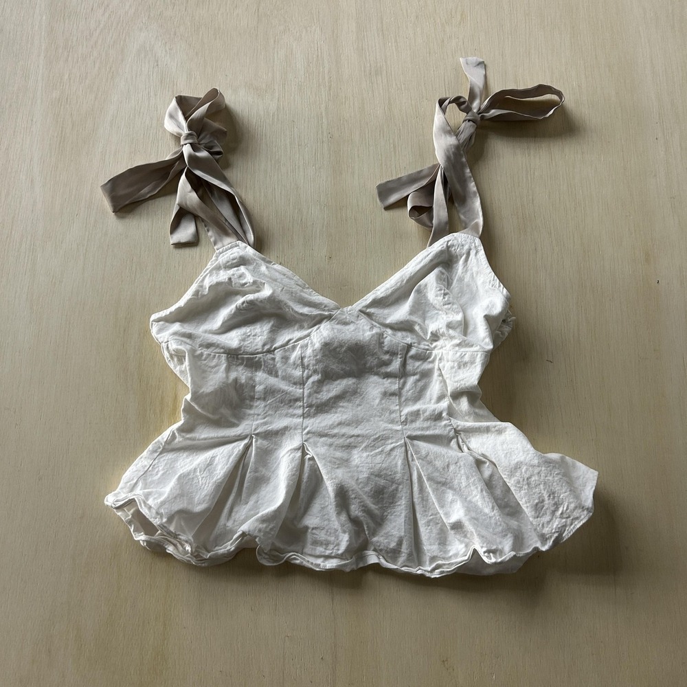 Idem Ditto Tank Top Womens Medium‎ White Tie Strap Sweetheart Peplum Cropped